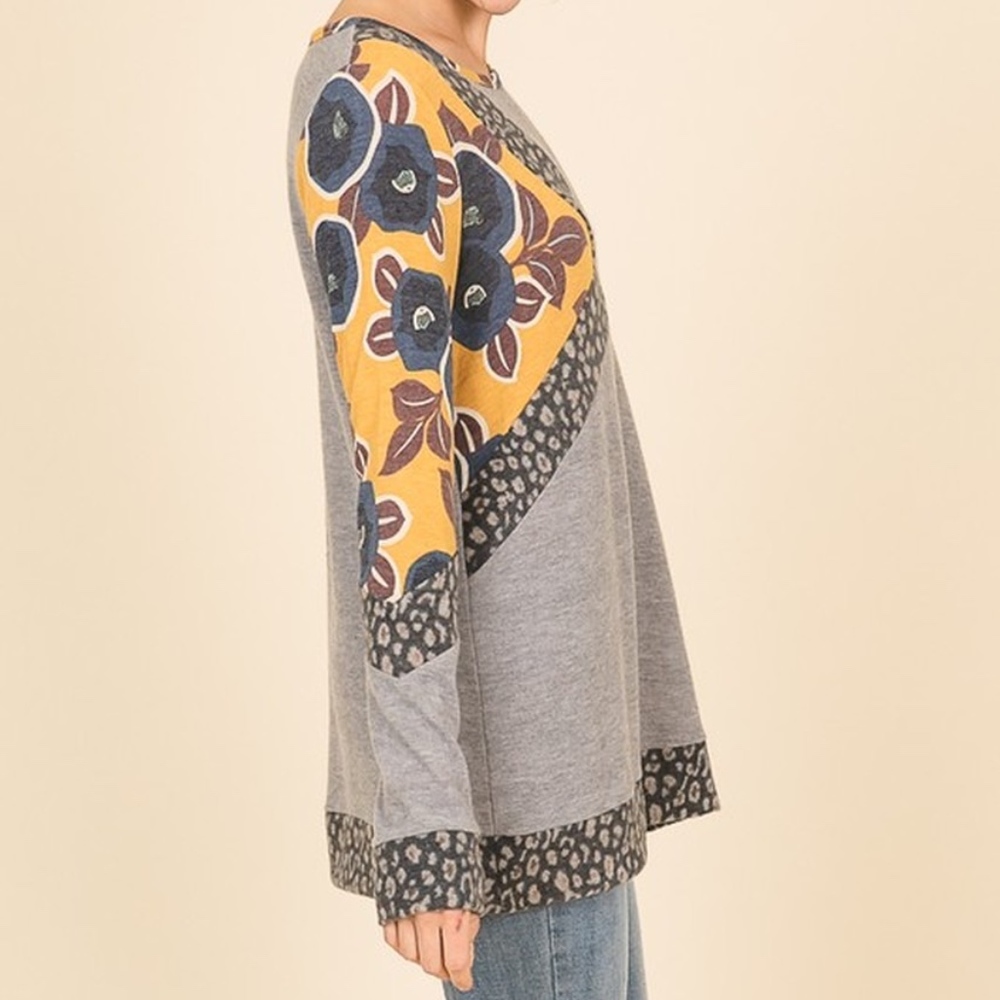 PRINT MIX & MATCH TOP - Picture 3 of 4